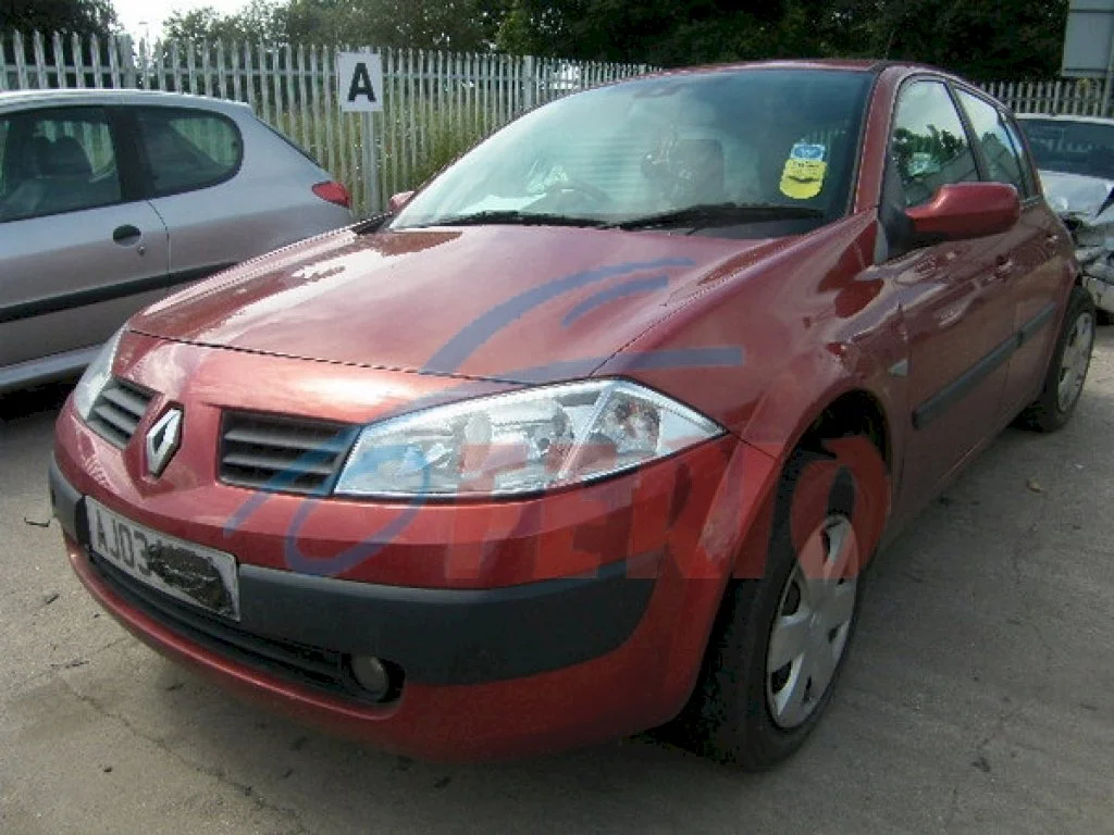 Продажа Renault Megane 1.4 (100Hp) (K4J 740) FWD MT по запчастям