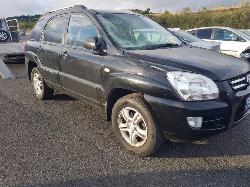 Продажа Kia Sportage 2.0 (140Hp) (G4GC) FWD MT по запчастям