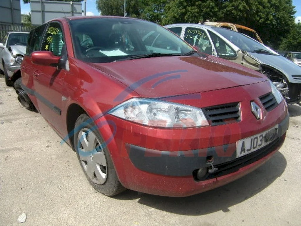 Продажа Renault Megane 1.4 (100Hp) (K4J 740) FWD MT по запчастям
