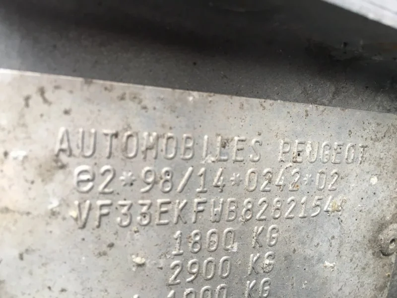 Продажа Peugeot 307 1.4 (88Hp) (ET3J4) FWD MT по запчастям