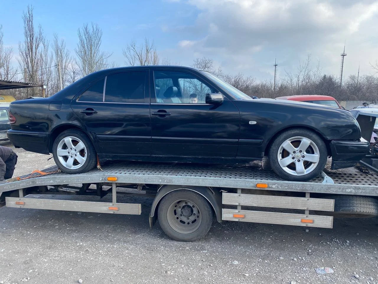 Продажа Mercedes-Benz E class 2.3 (150Hp) (111.970) RWD AT по запчастям