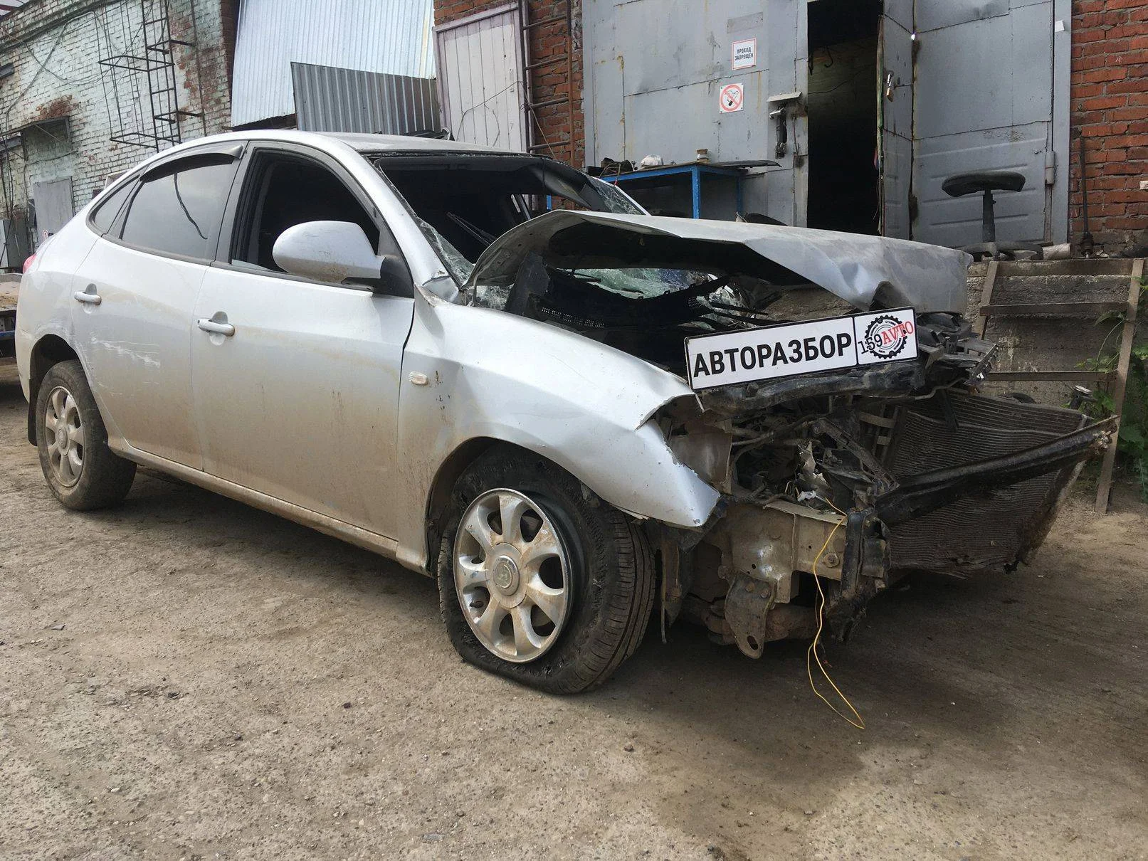 Продажа Hyundai Elantra 1.6 (123Hp) (G4FC) FWD MT по запчастям