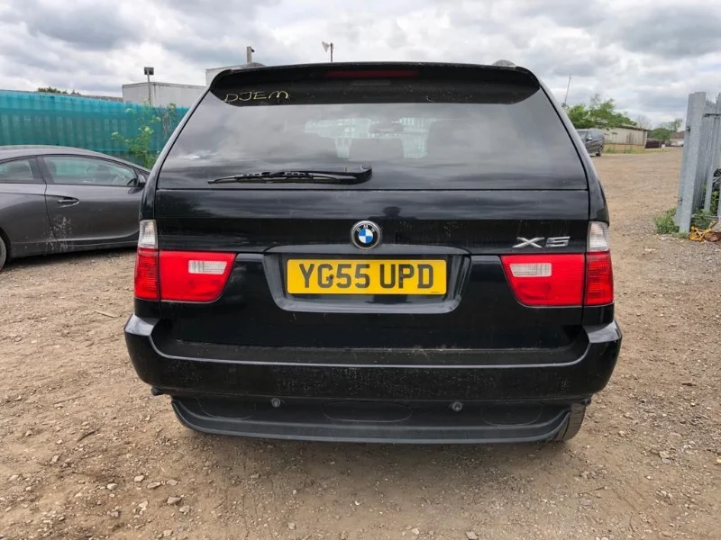 Продажа BMW X5 3.0D (218Hp) (M57D30TU) 4WD AT по запчастям