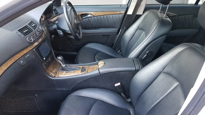 Продажа Mercedes-Benz E class 3.2D (204Hp) (648.961) RWD AT по запчастям