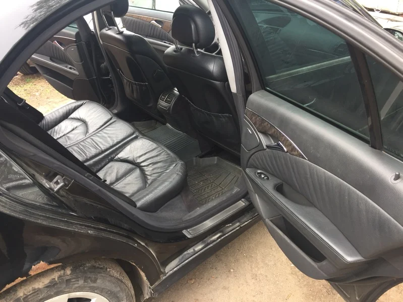 Продажа Mercedes-Benz E class 2.2D (150Hp) (646.961) RWD AT по запчастям