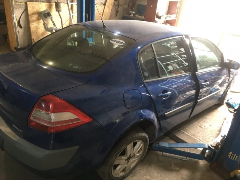 Продажа Renault Megane 1.6 (113Hp) (K4M 760) FWD MT по запчастям