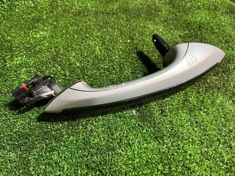 Ручка двери внешняя BMW F10