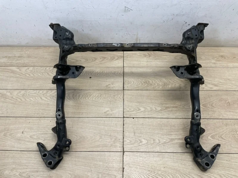 Подрамник Audi A6 2011-2018 4G