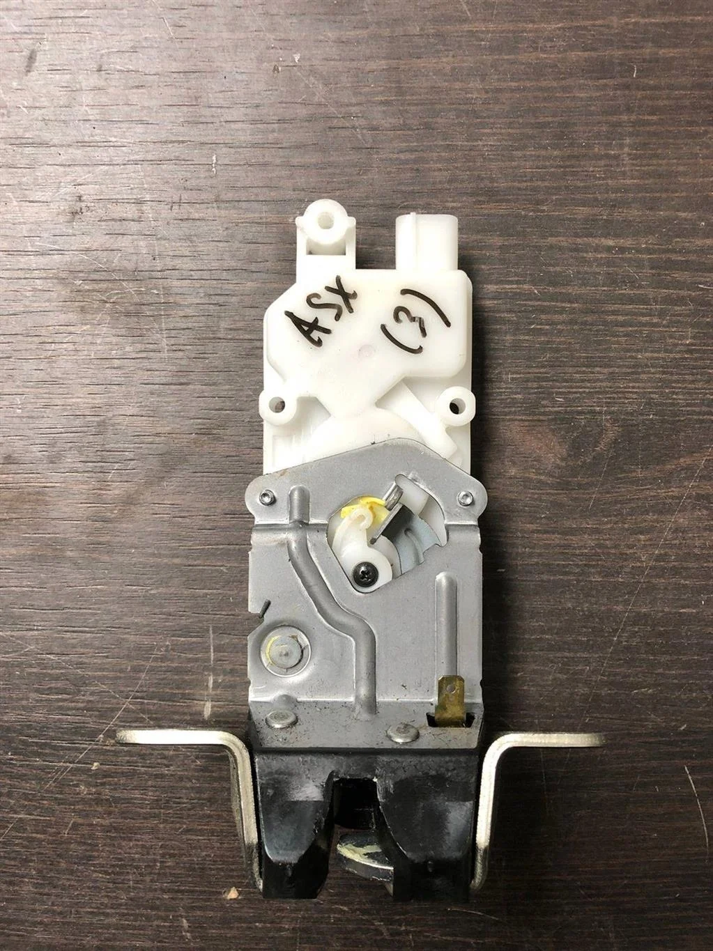 Б.у. замок багажника MITSUBISHI ASX GA2W MITSUBISHI ASX GA2W