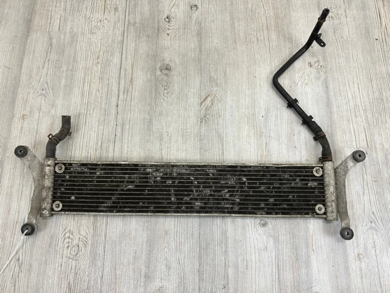 Дополнительный радиатор системы охлаждения Audi Q7 2007-2015 4L