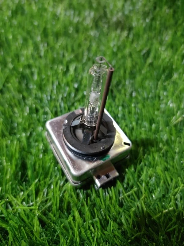 Лампа ксеноновая BMW 528i 2012 F10