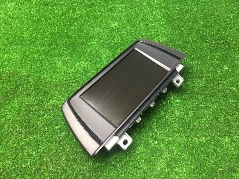 Монитор BMW F30