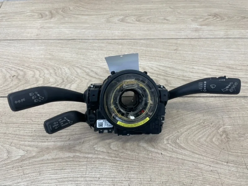 Подрулевой переключатель сборе VW Touareg 2 2010-2018 7P