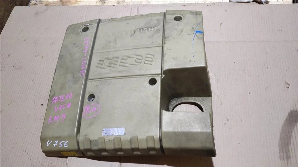 Б.у. крышка двигателя декоративная MITSUBISHI PAJERO V75W MITSUBISHI PAJERO V75W