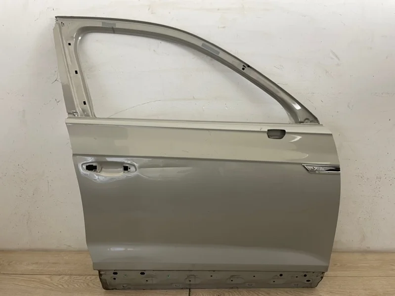 Дверь VW Touareg 3 2019- CR7