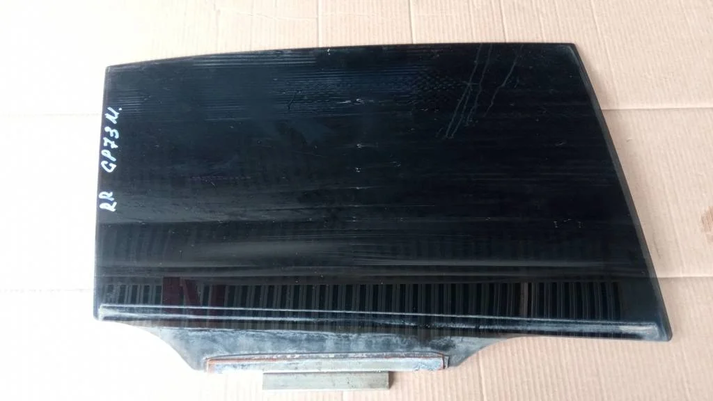 Б.у. стекло двери SUBARU XV G33 SUBARU XV G33