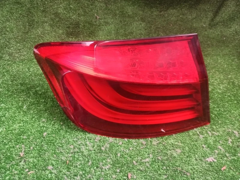 Фонарь BMW f10