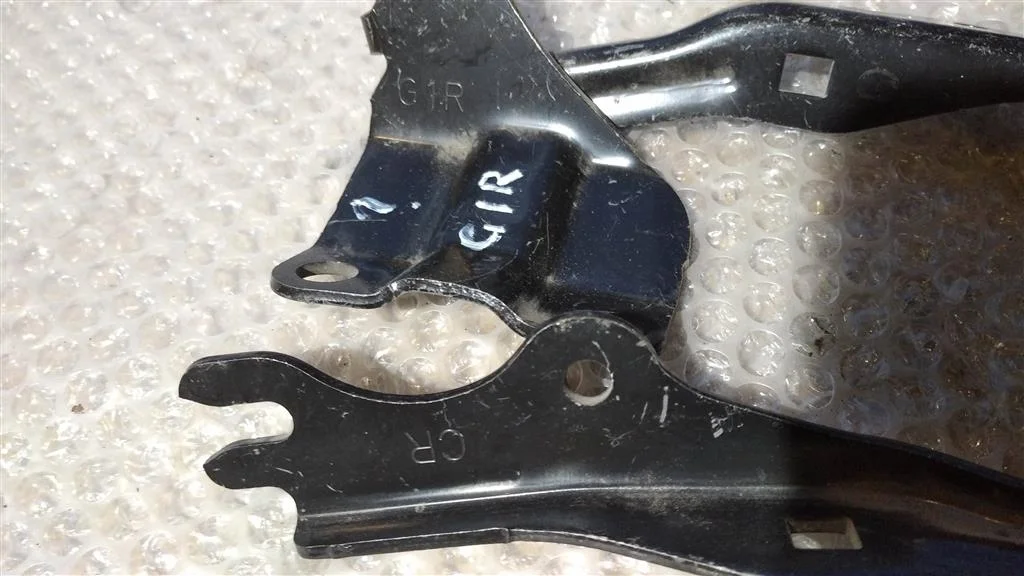 Б.у. петля капота MAZDA MAZDA 6 GH MAZDA MAZDA 6 GH