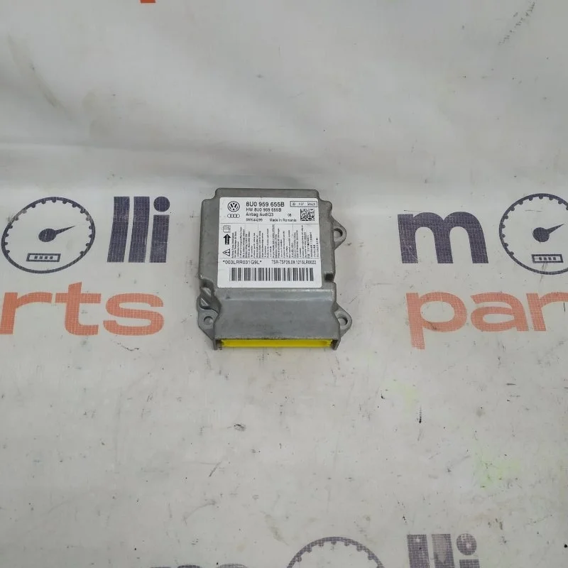 Блок air bag Audi Q3 2013 8U