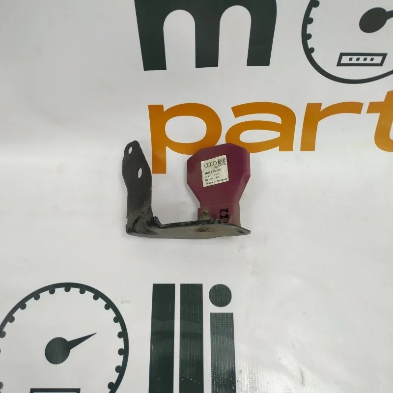 Антенна Audi A5 2018 8W