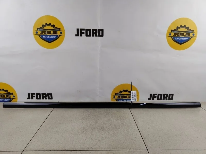 Уплотнитель стекла Land Rover Range 4 2018 L405