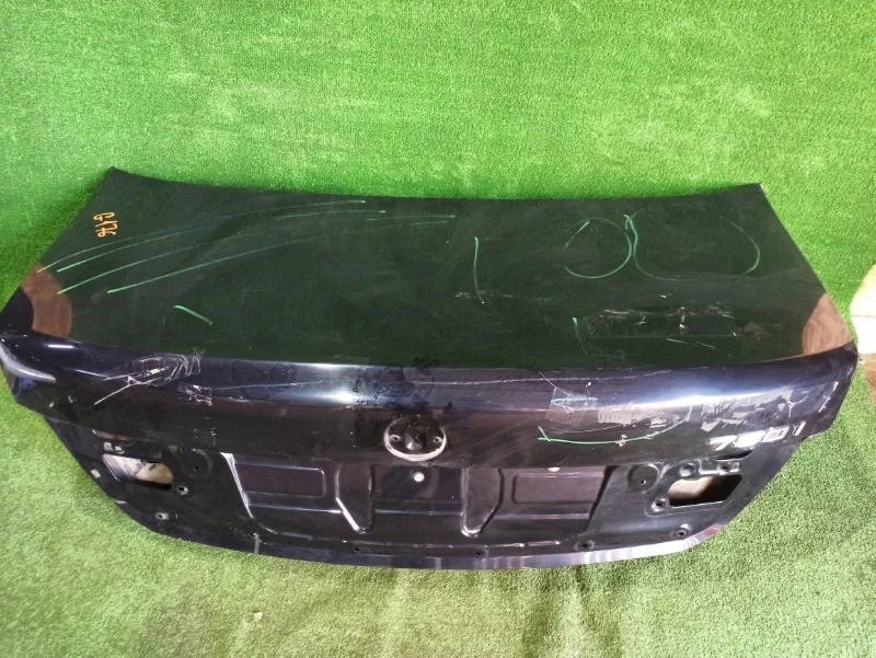 Крышка багажника BMW F01