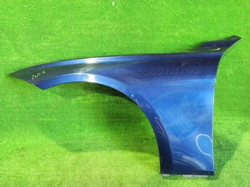 Крыло BMW F30/F31