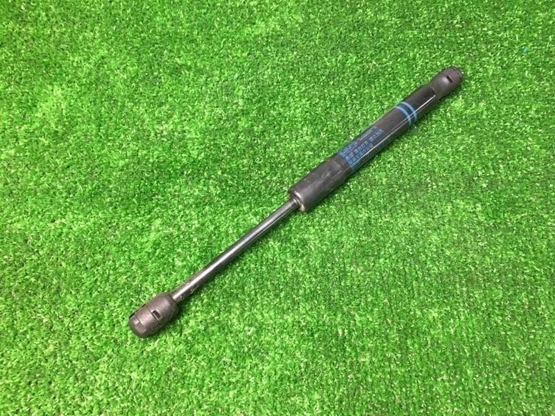 Амортизатор капота BMW F30/F31