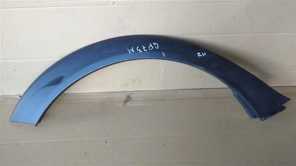 Б.у. расширитель крыла SUBARU XV G33 SUBARU XV G33