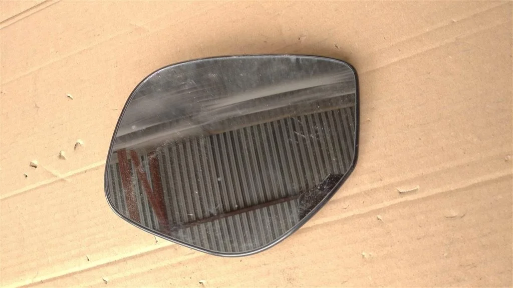 Б.у. зеркальный элемент MITSUBISHI OUTLANDER GF2W MITSUBISHI OUTLANDER GF2W