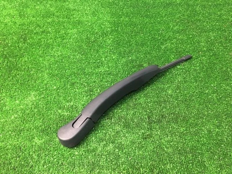 Поводок стеклоочистителя BMW X3 F25