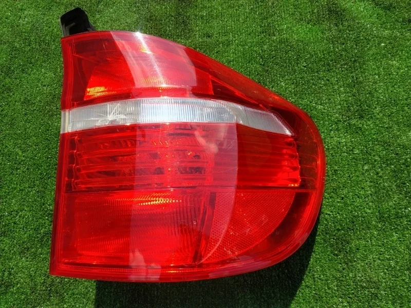 Фонарь BMW E70