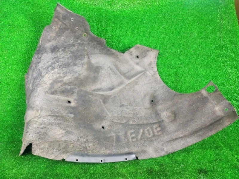 Подкрылок BMW F30/F31