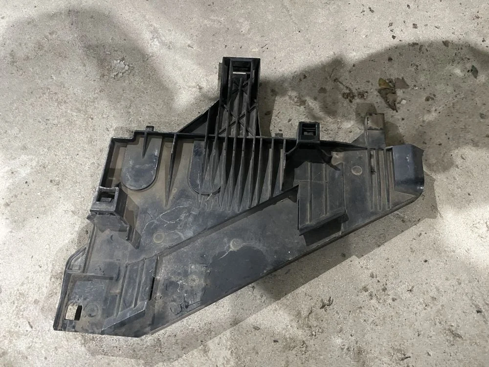 кронштейн фары левый land rover freelander 2