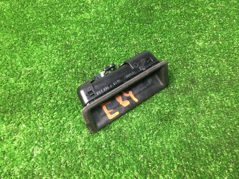 Кнопка открытия багажника BMW X1 E84