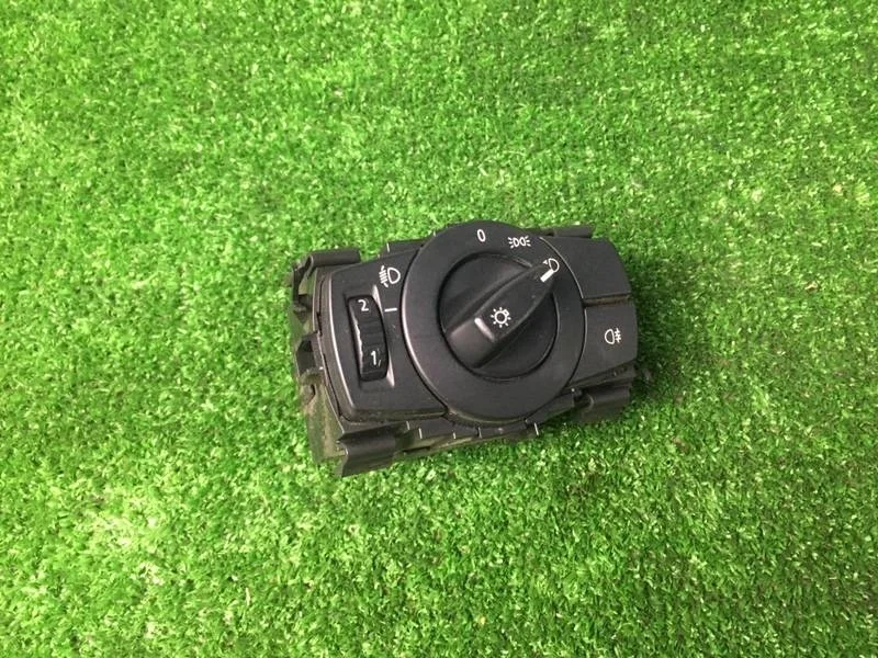 Блок света BMW E90