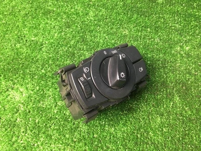 Блок света BMW E90