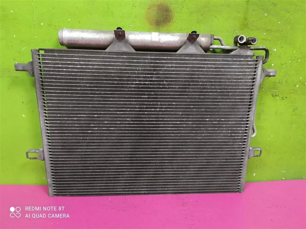 Радиатор кондиционера MB E W211 W219 A2115001154