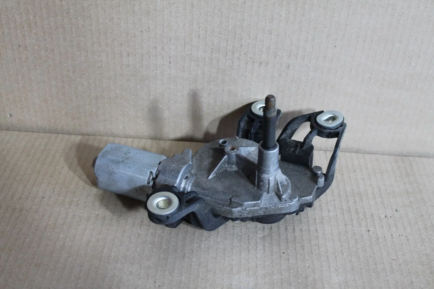 Моторчик стеклоочистителя заднего стекла для Volkswagen Golf 6 2009-2013