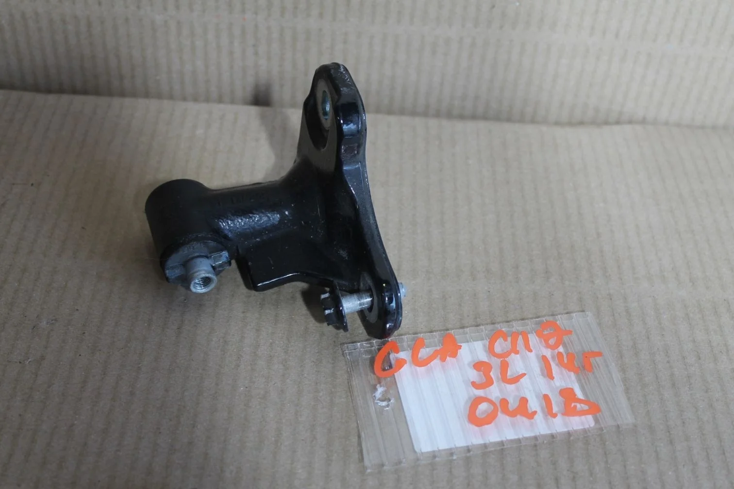 Петля двери задней левой нижняя для Mercedes A-klasse W176 2012-2018