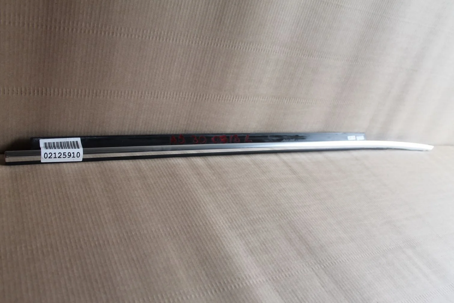 Накладка стекла передней левой двери для Audi A5 S5 8T Coupe Sportback 2008-2016