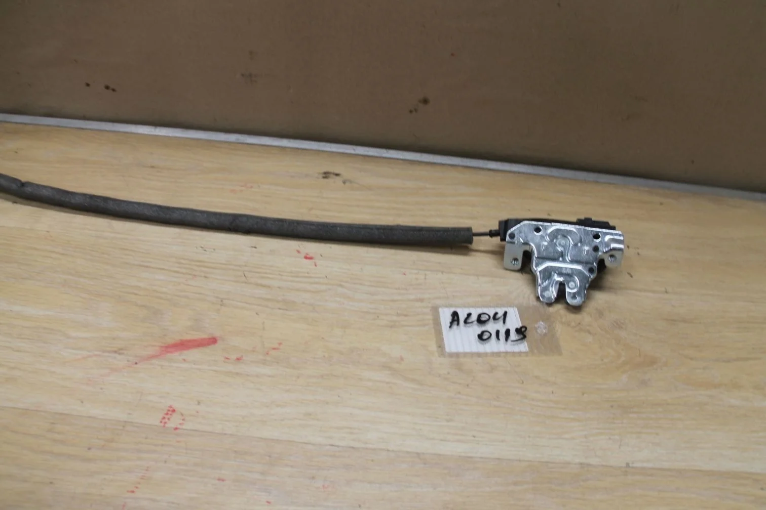 Замок багажника для Mercedes C-klasse W204 2007-2015