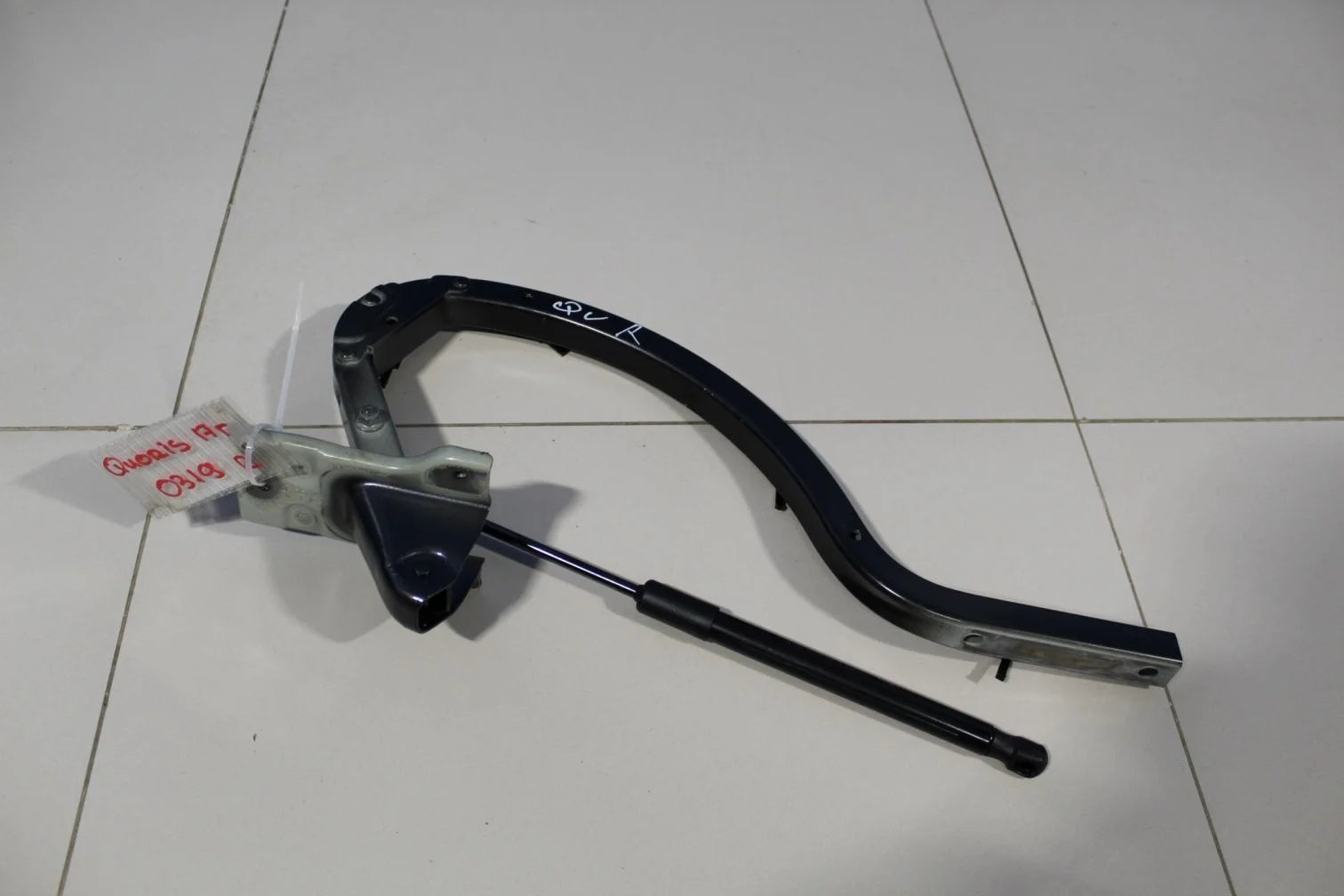 Петля крышки багажника правая для KIA Quoris 2012-2018