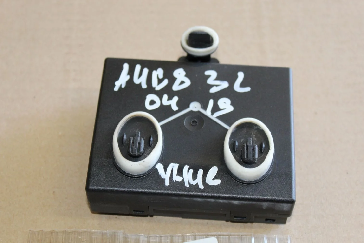 Блок комфорта задней левой двери для Audi A4 B8 2007-2015