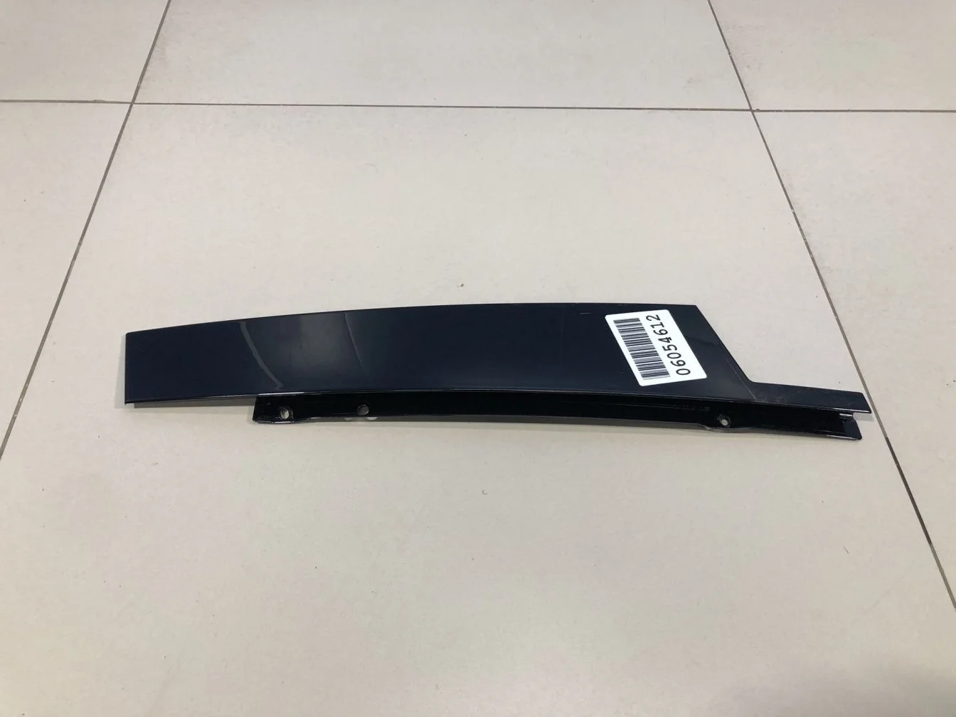 Накладка рамки двери передней левой для Mercedes GLC-klasse X253 2015-