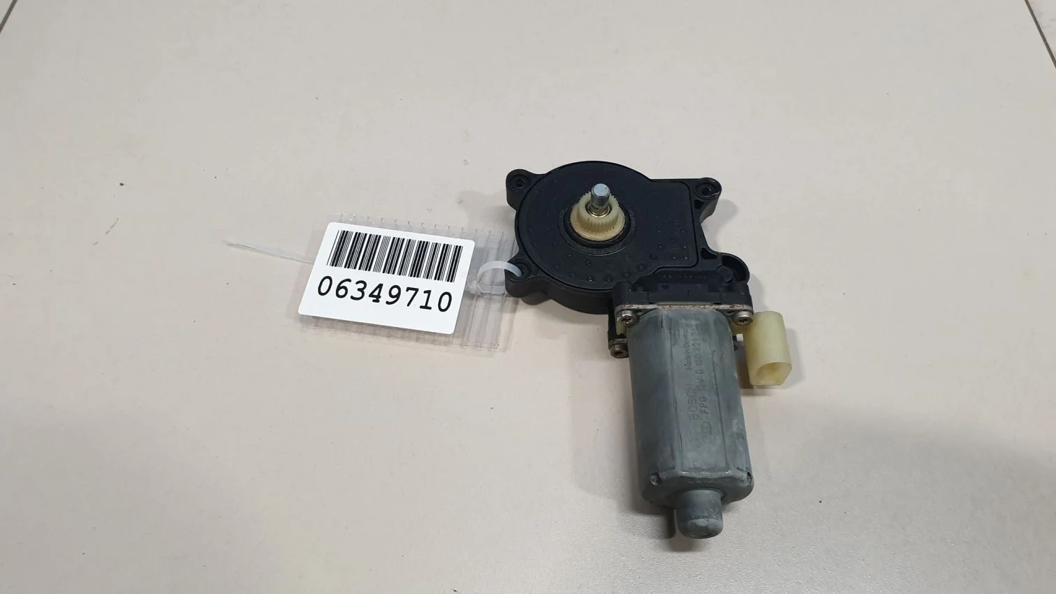 Моторчик стеклоподъёмника для BMW X5 E53 2000-2007