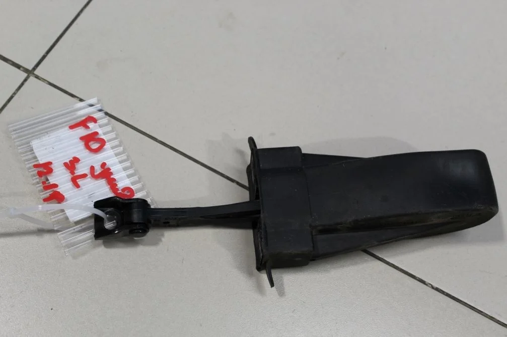 Ограничитель двери задней для BMW 5 F10 2009-2017