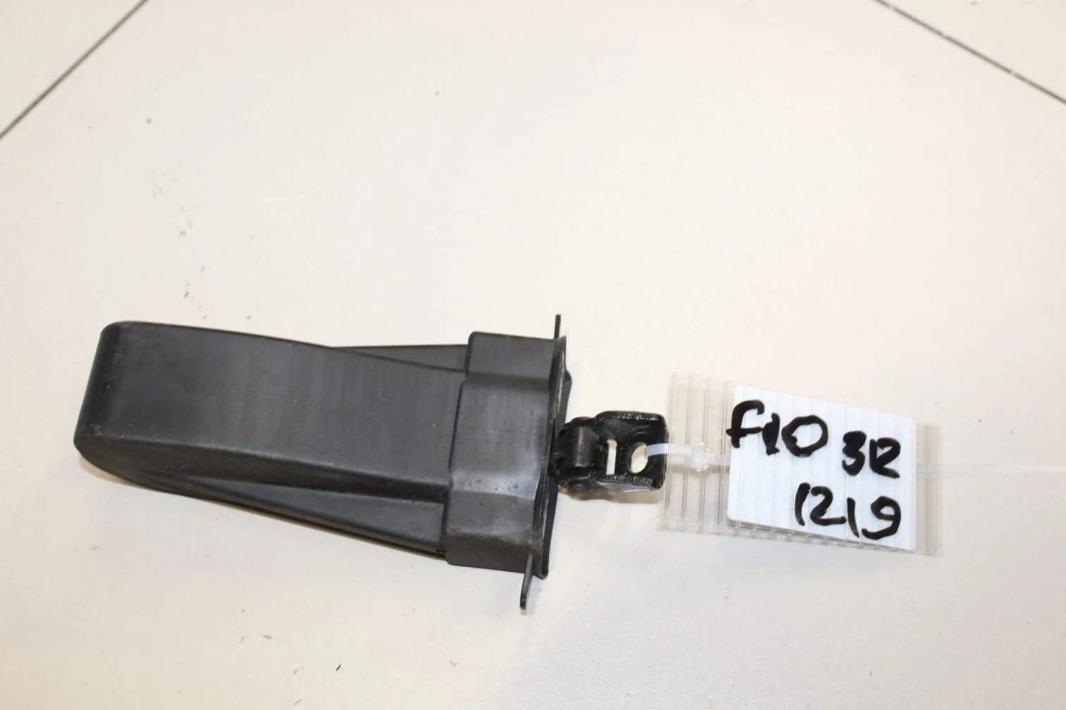 Ограничитель двери задней для BMW 5 F10 2009-2017