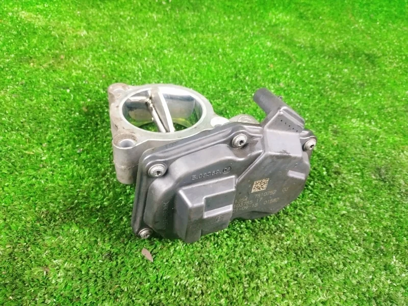 Дроссельная заслонка BMW F10