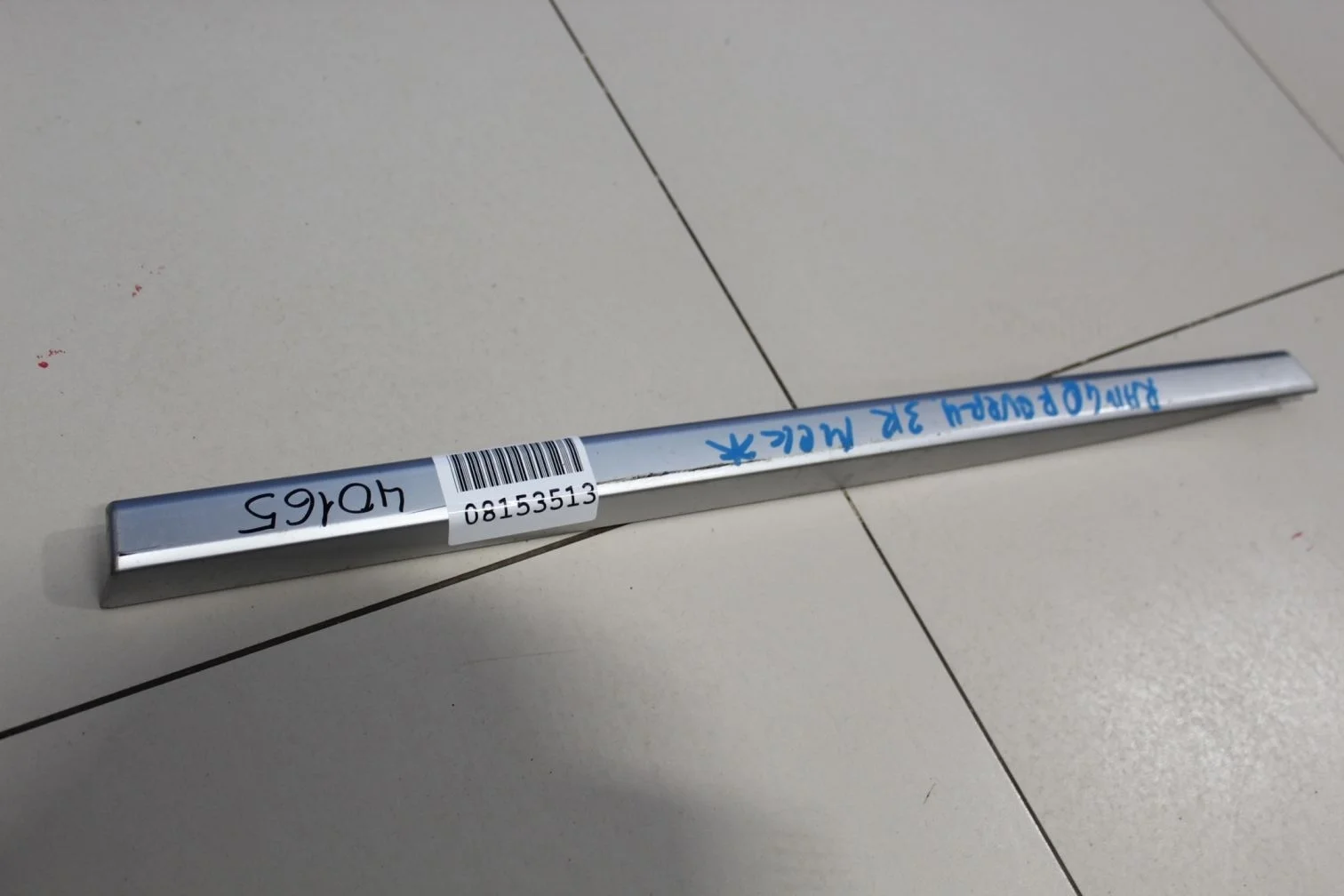 Молдинг двери правый задний для Land Rover Range Rover 2012-